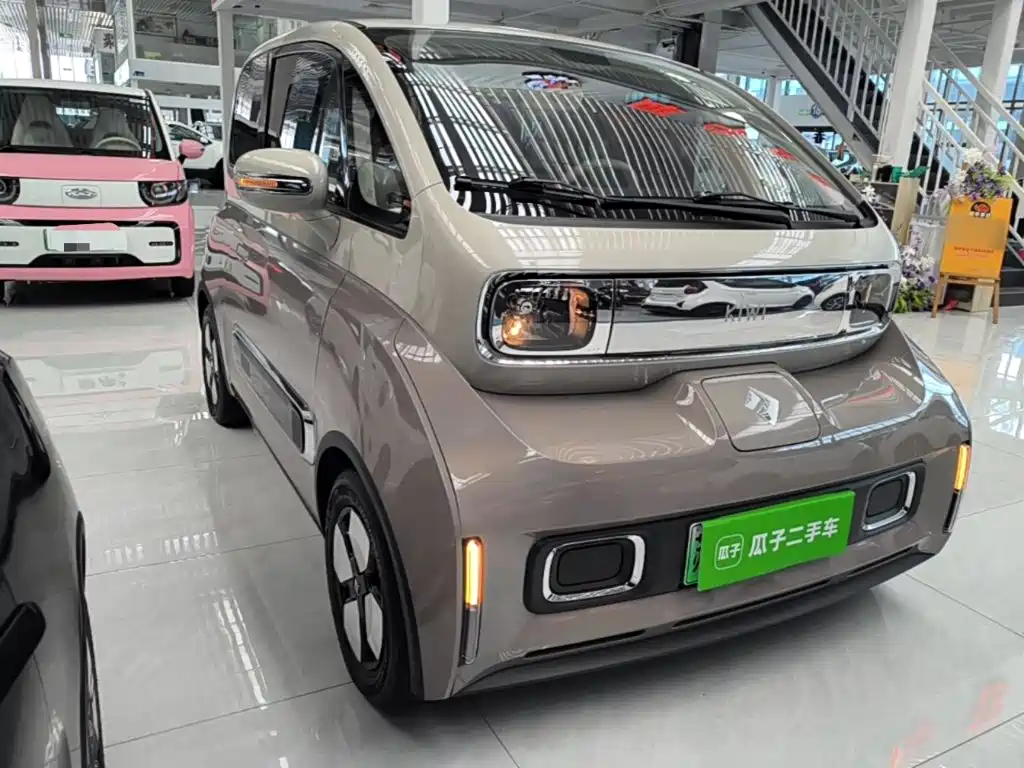 Baojun Kiwi EV 2022 — фото 4