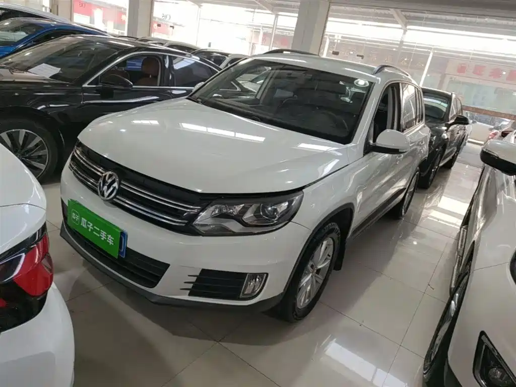 Volkswagen Tiguan 2017 — фото 2