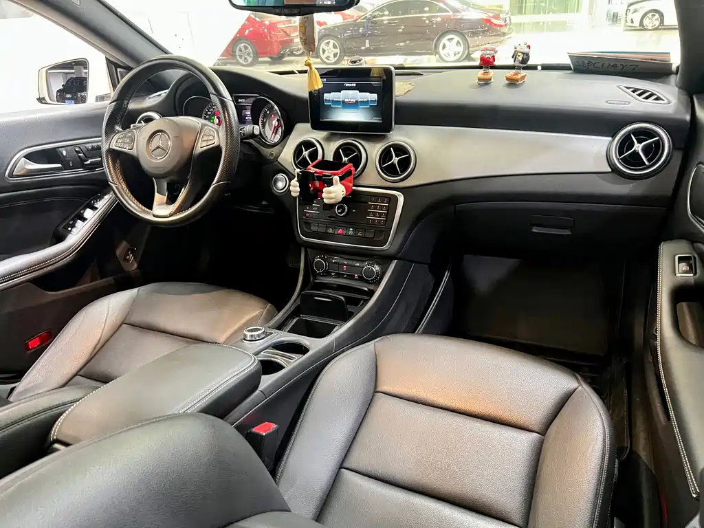 Mercedes-Benz CLA 2015 — фото 10