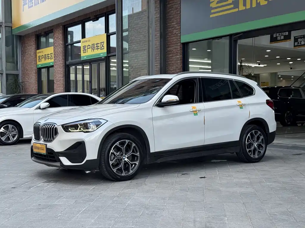 BMW X1 2022