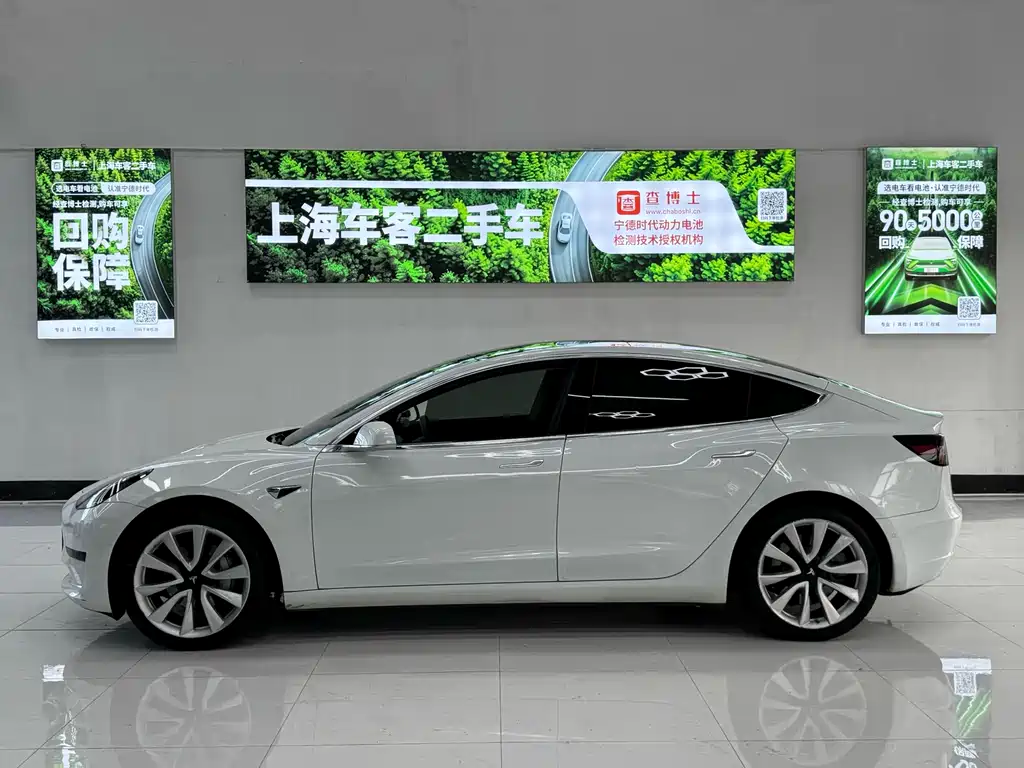 Tesla Model 3 2019 — фото 15
