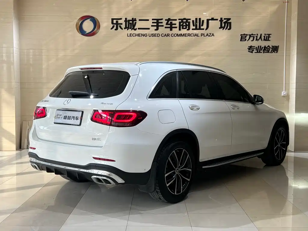 Mercedes-Benz GLC 2019 — фото 21