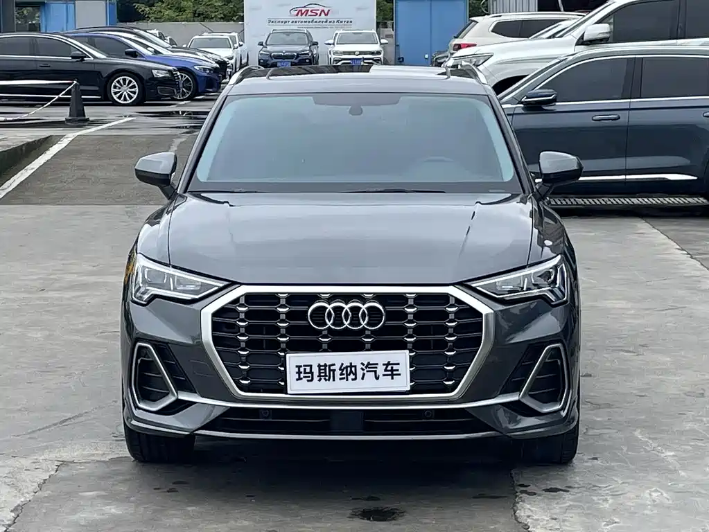 Audi Q3 2023 — фото 1