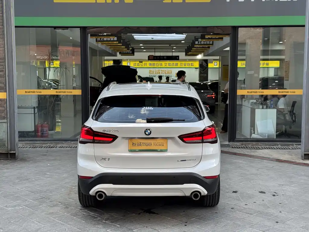 BMW X1 2022