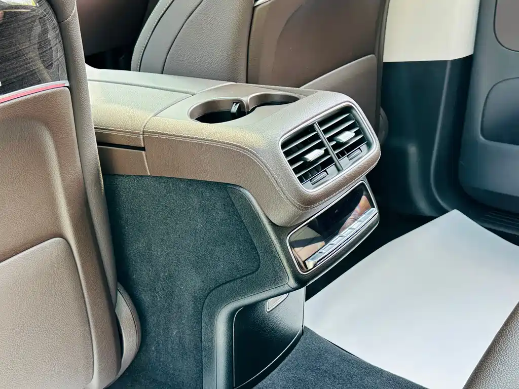 Mercedes-Benz GLS 2023 — фото 17