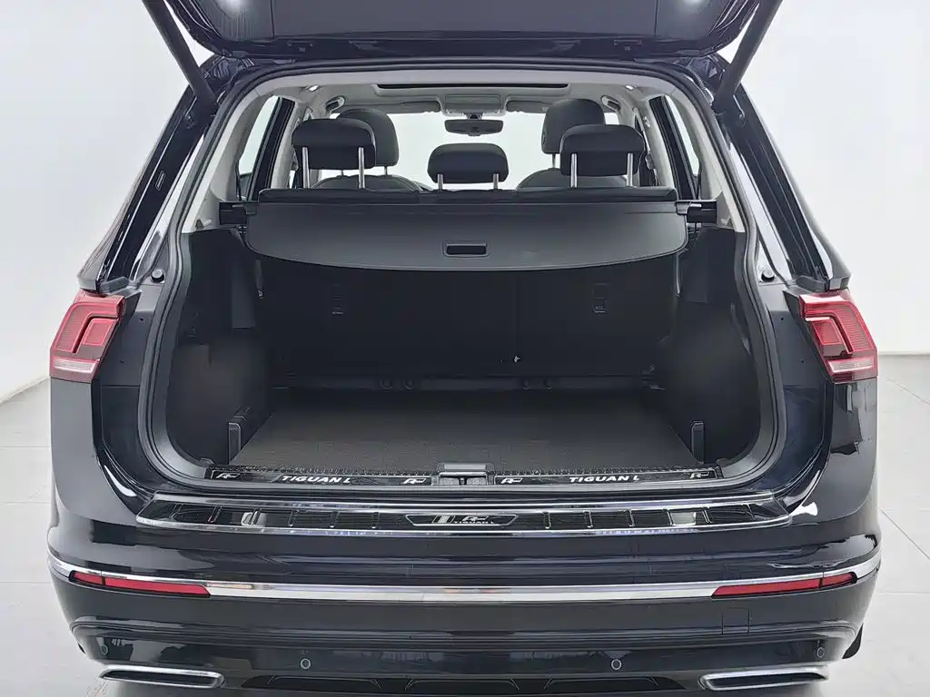 Volkswagen Tiguan L 2021 — фото 16