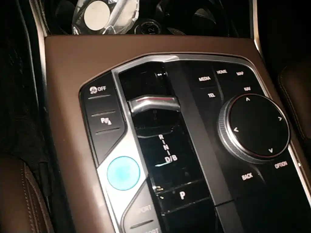 BMW i3 2023 — фото 14