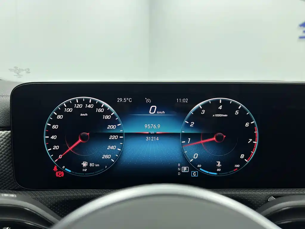 Mercedes-Benz A-Class 2022 — фото 15