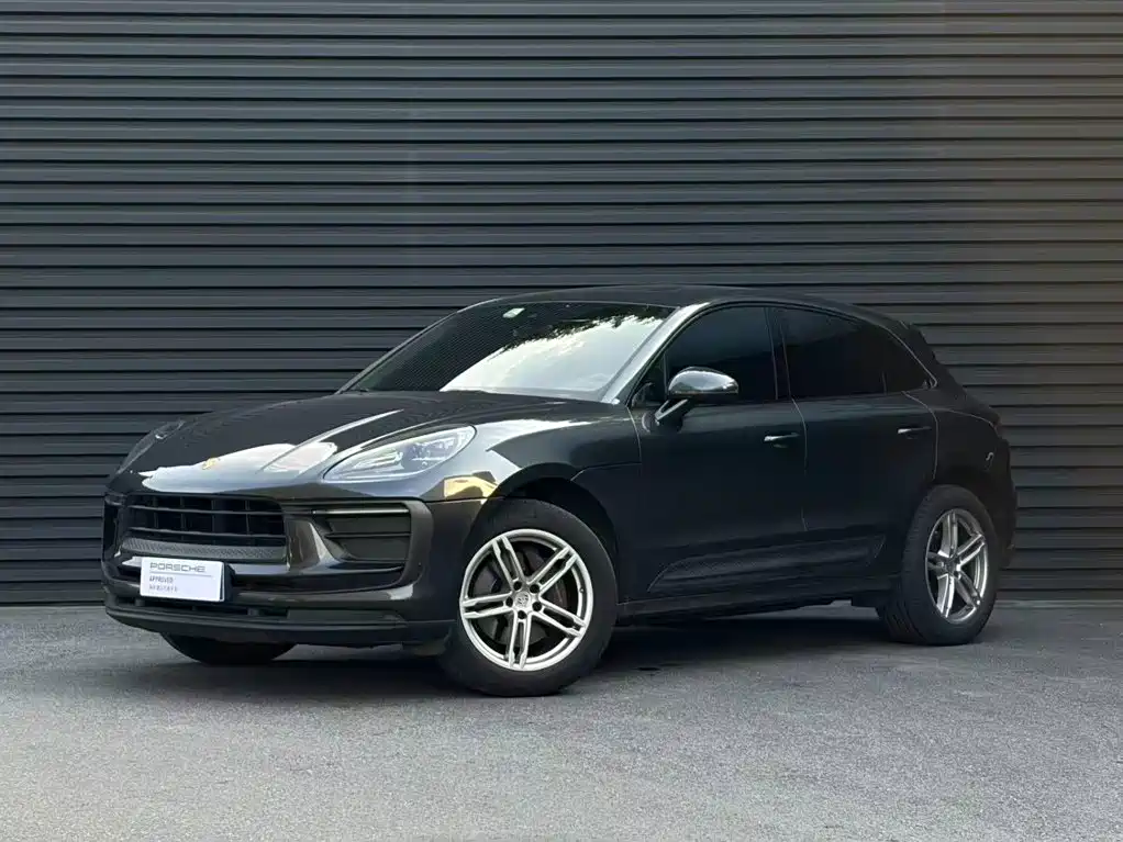 Porsche Macan 2024 — фото 1