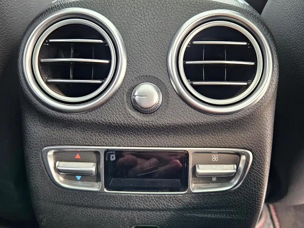 Mercedes-Benz GLC 2022 — фото 14