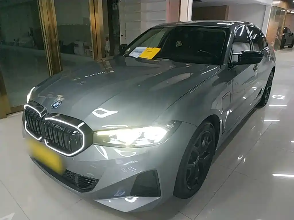 BMW i3 2023