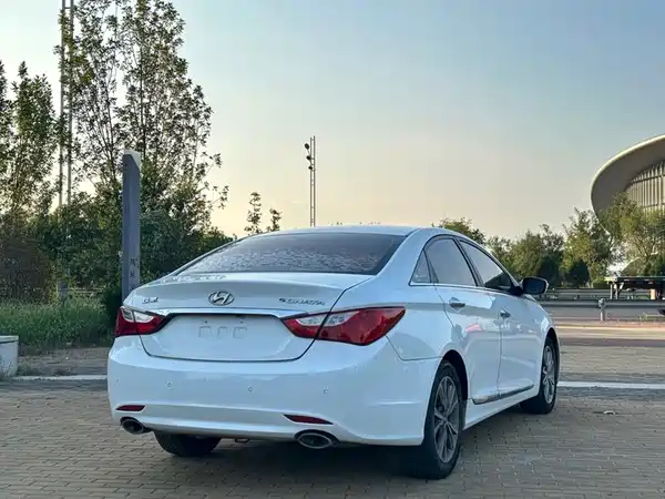 Hyundai Sonata 2014