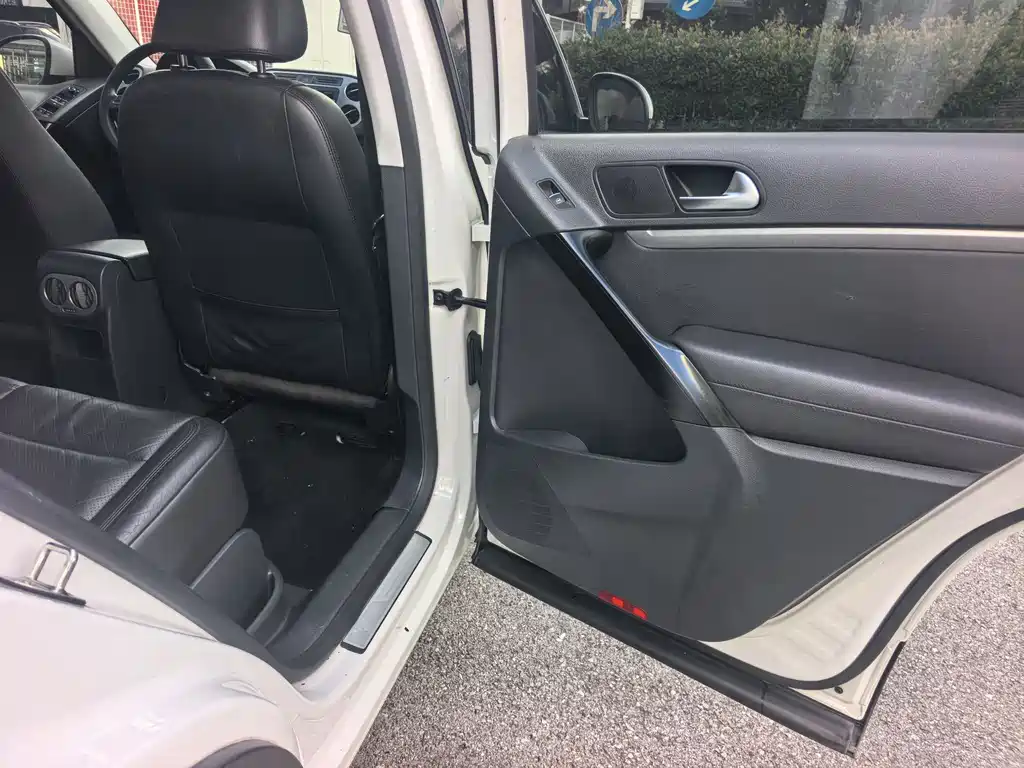 Volkswagen Tiguan 2014