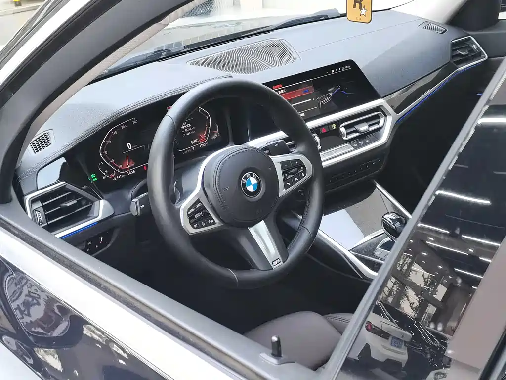 BMW 3 Series 2020 — фото 12