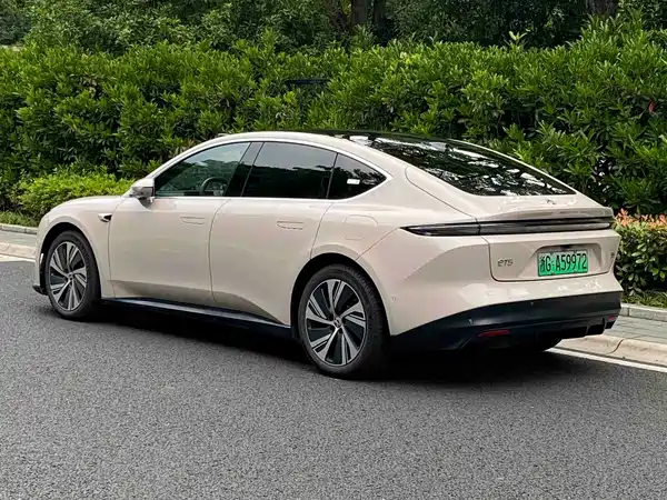 NIO ET5 2024