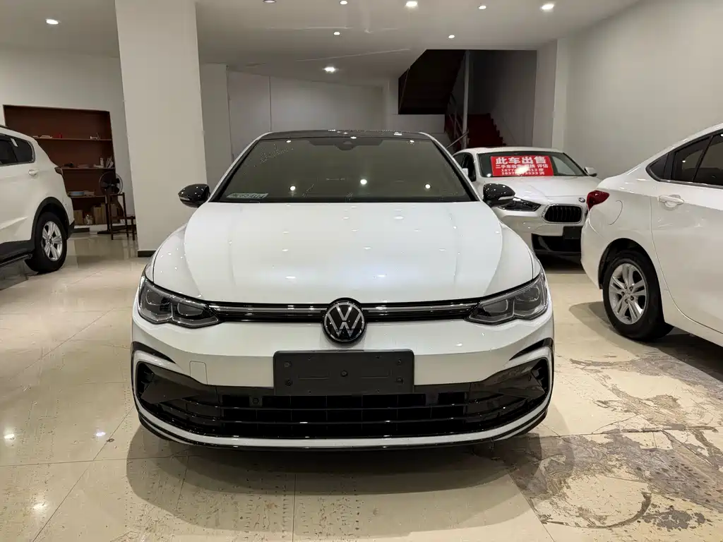 Volkswagen Golf 2022