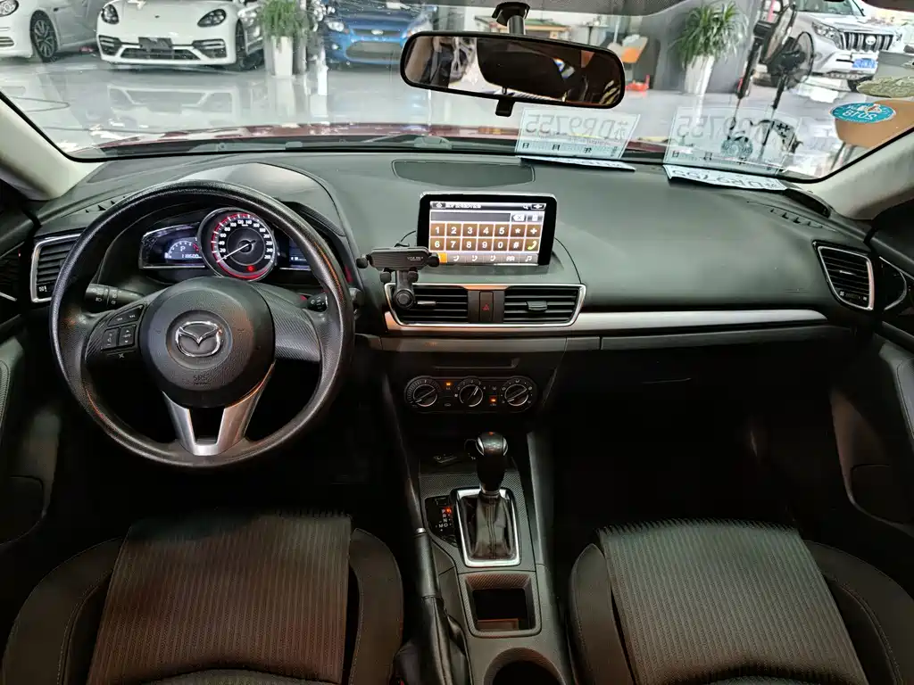 Mazda 3 Angkesela 2016 — фото 12