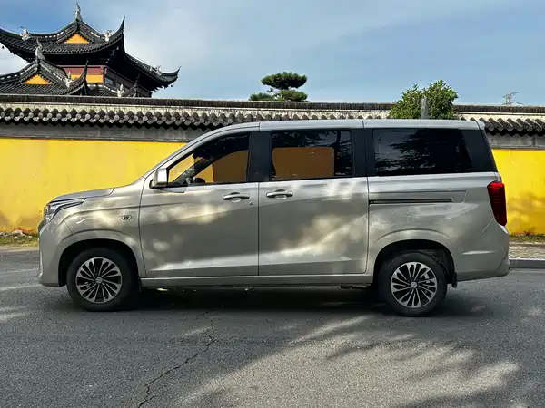 Dongfeng Scenery 380 2023