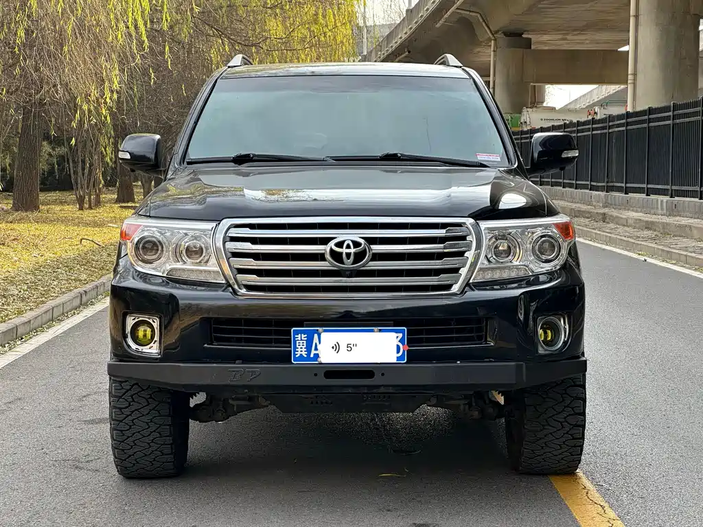 Toyota Land Cruiser 2016 — фото 2