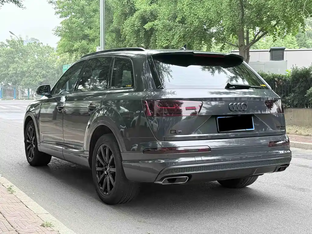 Audi Q7 2017 — фото 6