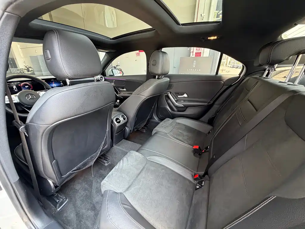 Mercedes-Benz A-Class 2020 — фото 8