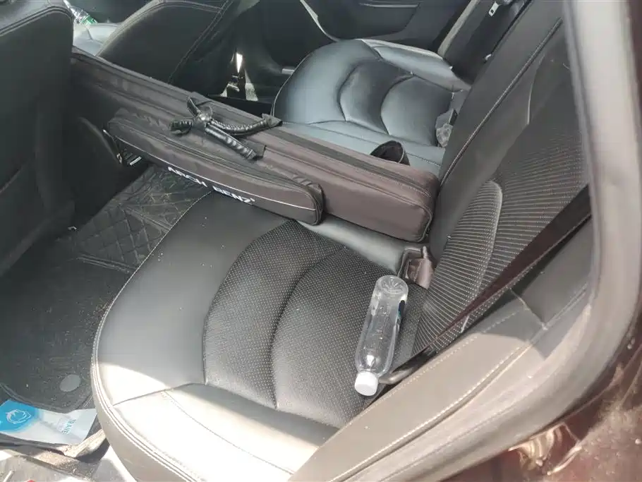 GAC Motor Trumpchi GA6 2016 — фото 11