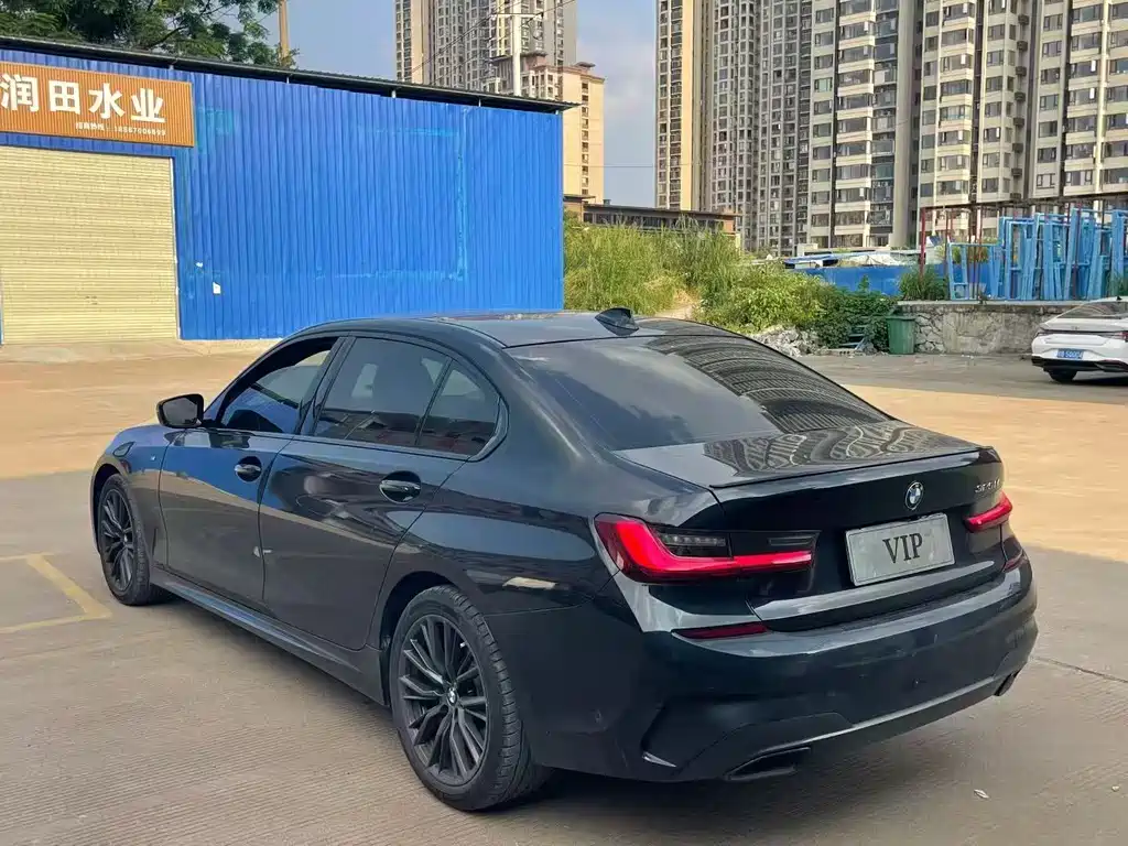 BMW 3 Series 2022