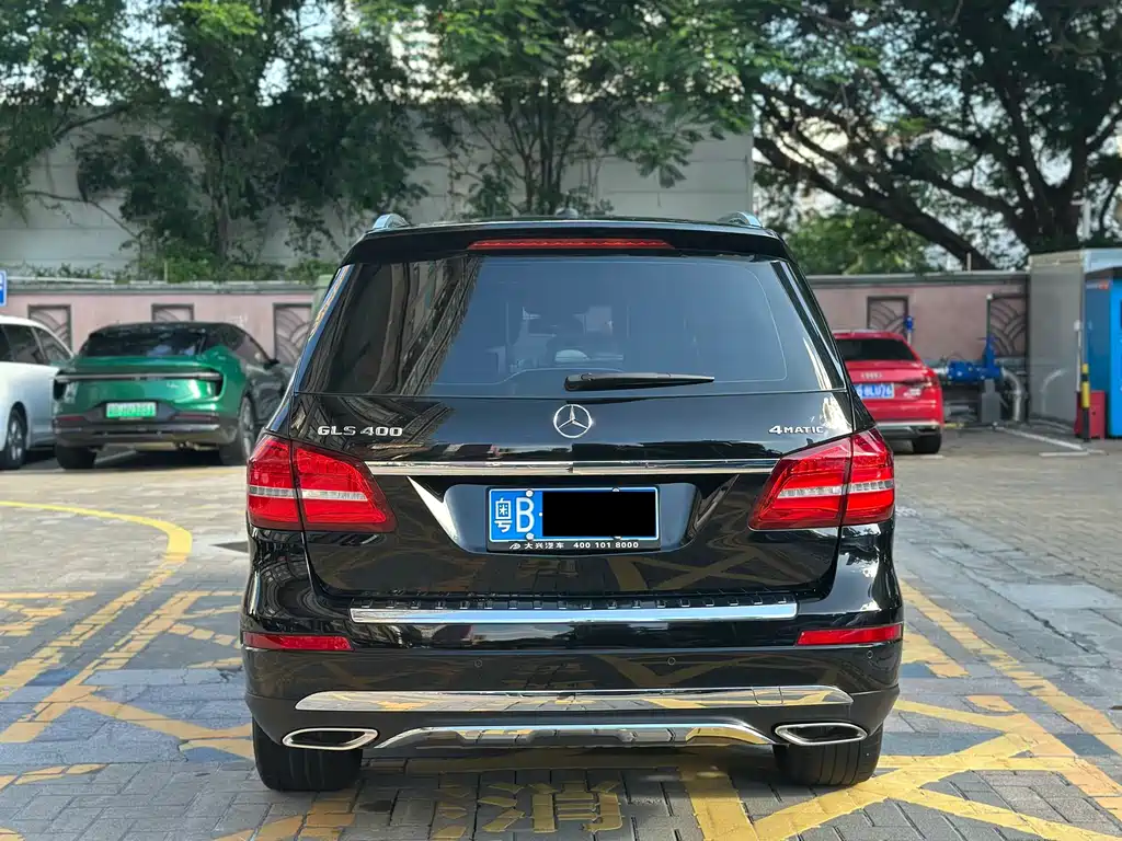 Mercedes-Benz GLS 2017 — фото 28