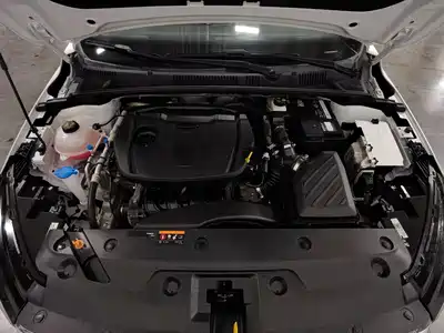 Geely Emgrand 2025