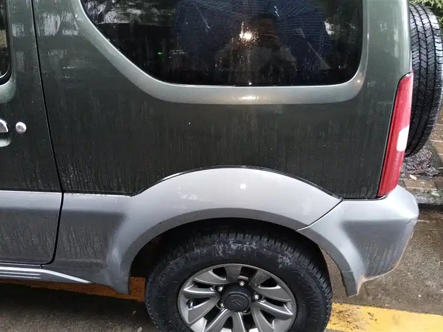 Suzuki Jimny 2015 — фото 11