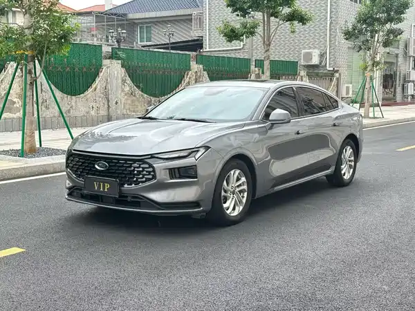 Ford Mondeo 2022