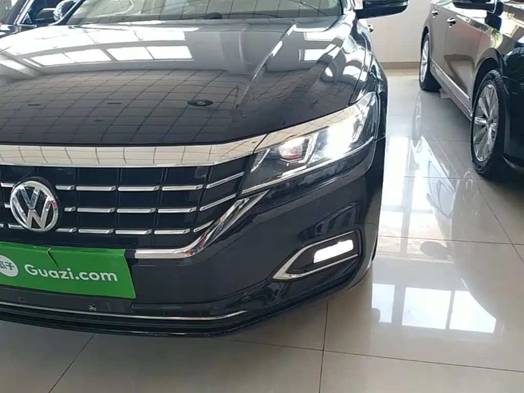 Volkswagen Passat 2019 — фото 24