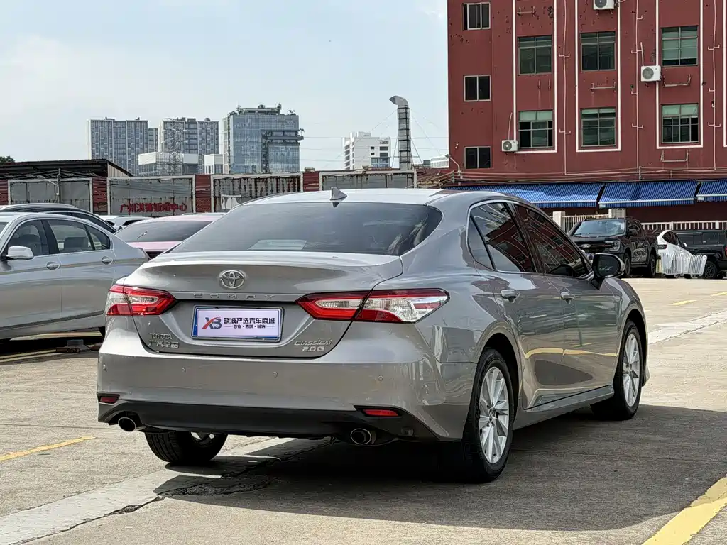Toyota Camry 2023