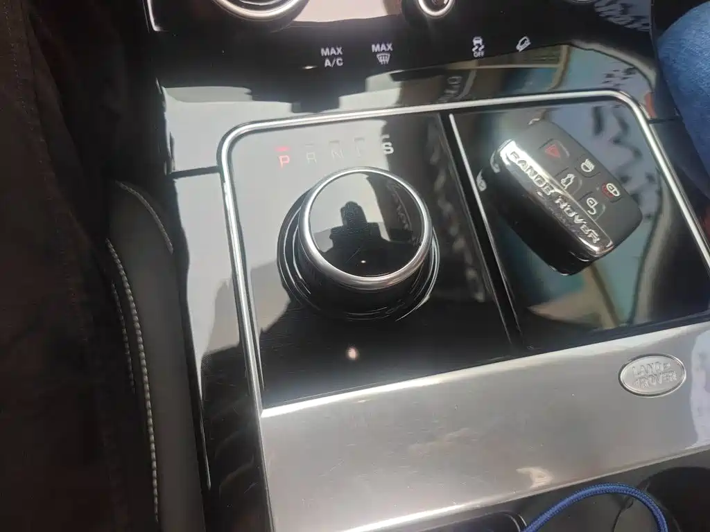 Land Rover Velar 2018