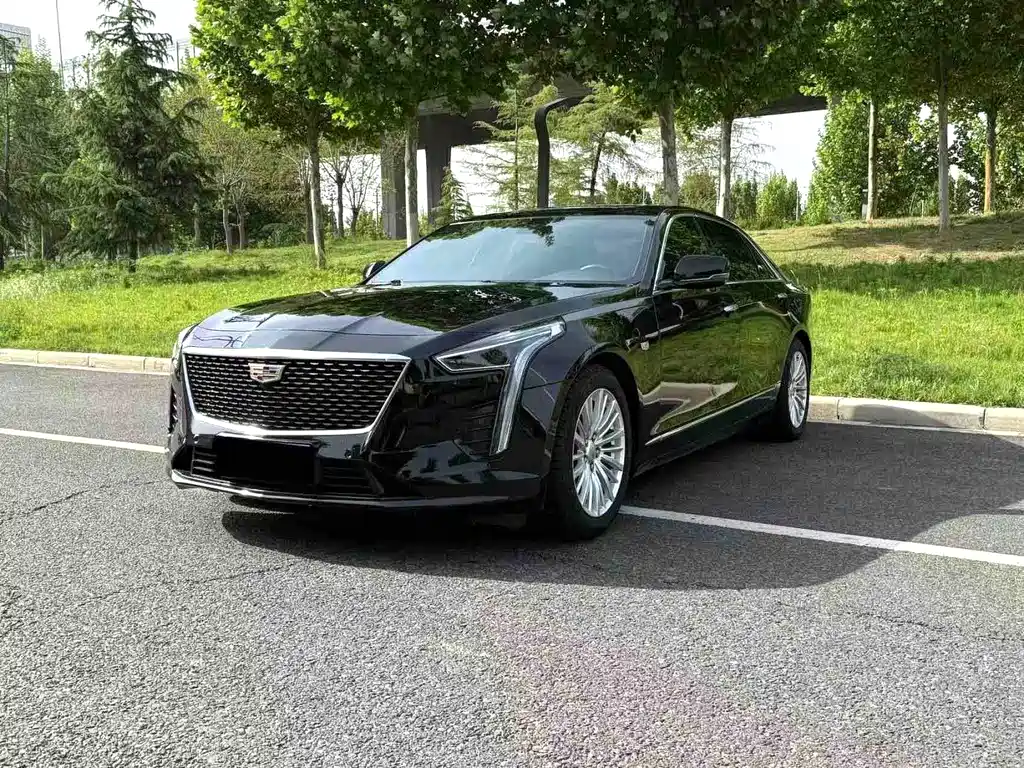 Cadillac CT6 2021 — фото 1