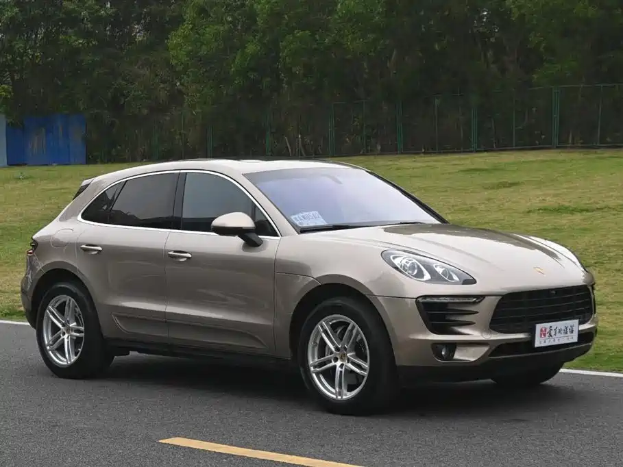 Porsche Macan 2015 — фото 7
