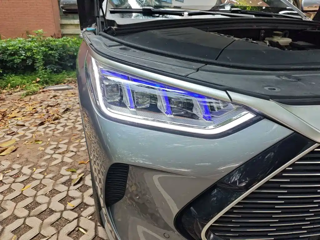 BYD Song PLUS New Energy 2022 — фото 7