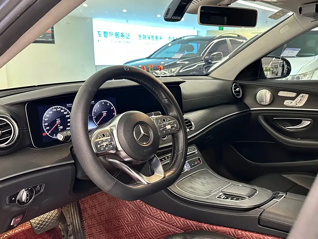 Mercedes-Benz E-Class 2020 — фото 10
