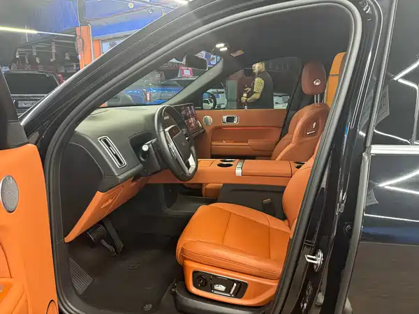 Li Auto L8 2024