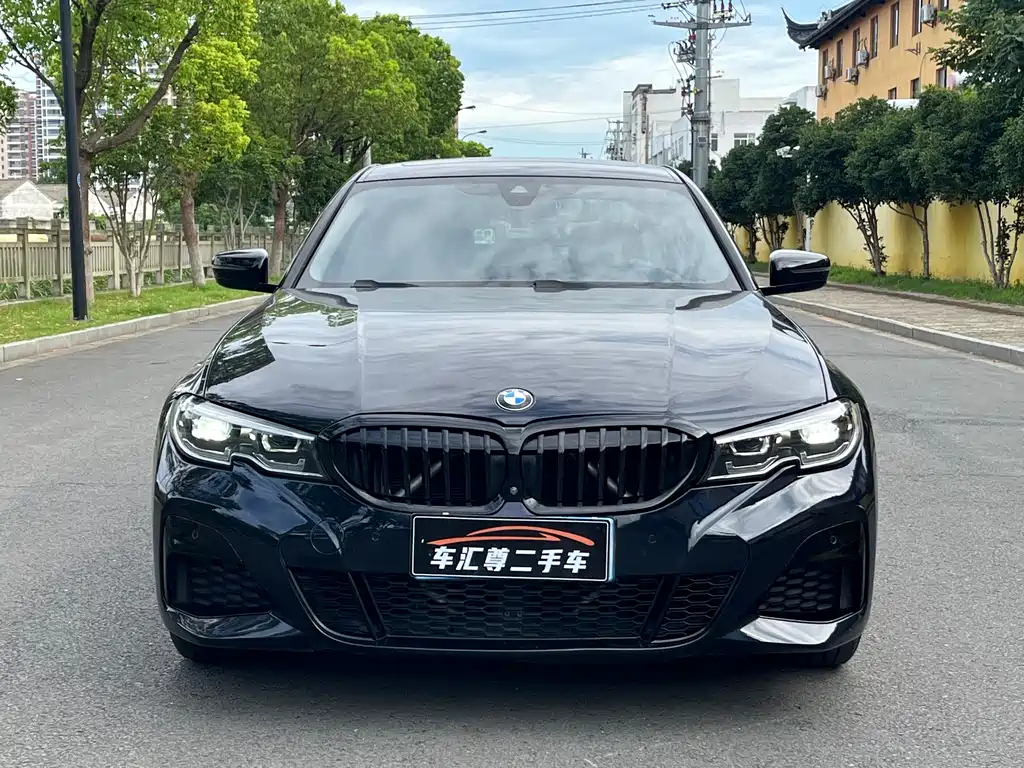 BMW 3 Series 2021
