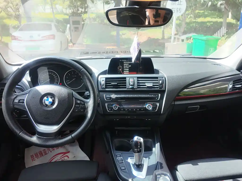 BMW 1 Series 2014 — фото 14