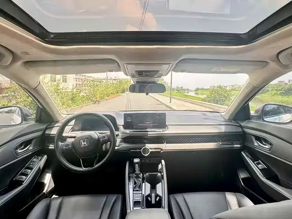 Honda Accord 2025
