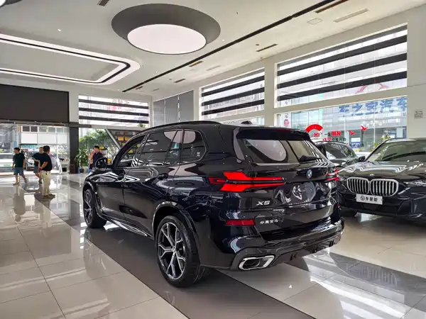 BMW X5 2024
