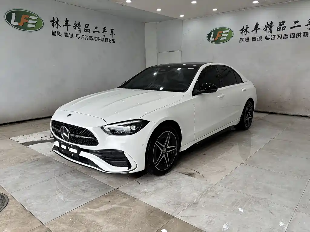 Mercedes-Benz C-Class 2025