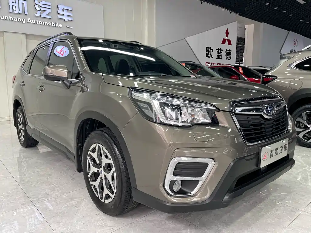 Subaru Forester 2020 — фото 10