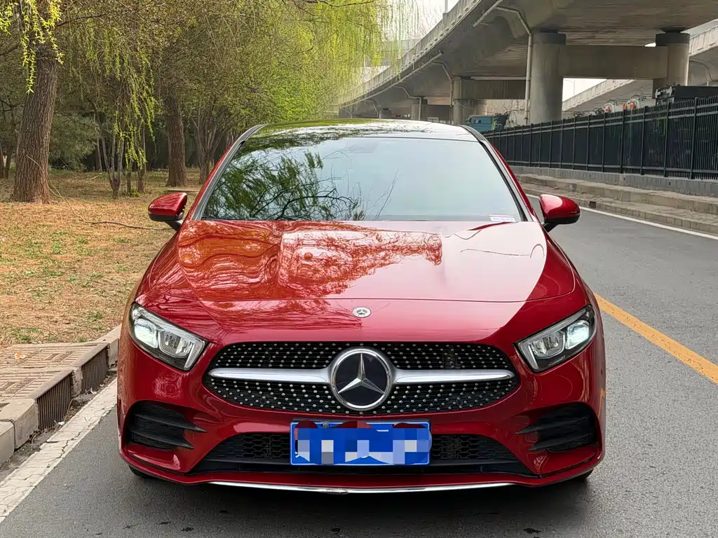 Mercedes-Benz A-Class 2021 — фото 2