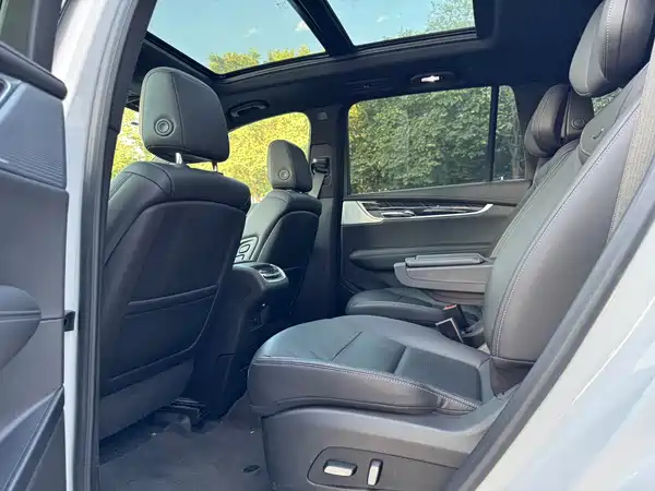 Cadillac XT6 2024