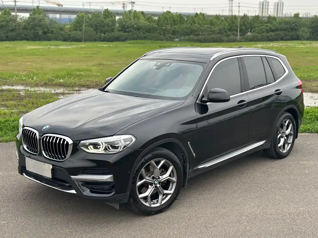 BMW X3 2021 — фото 1