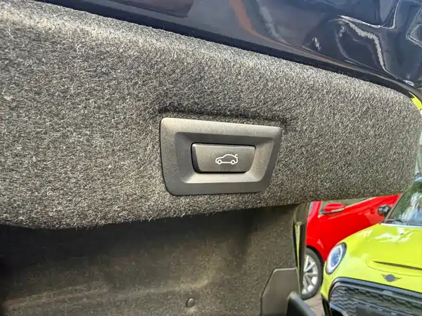 BMW i5 2026