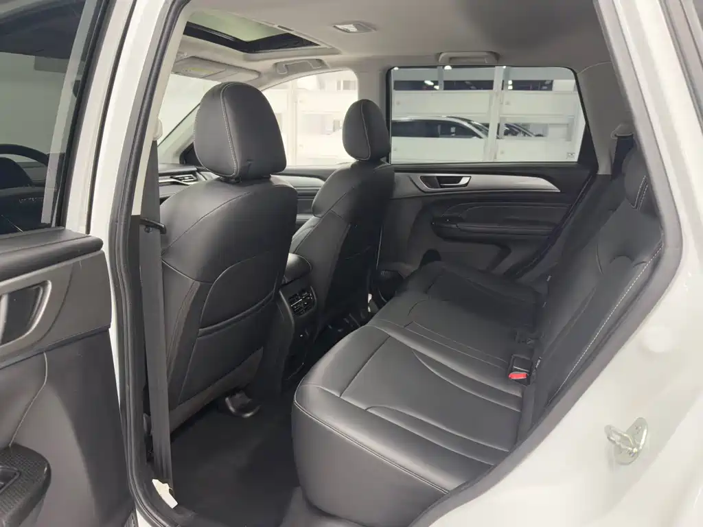 Haval M6 2023 — фото 14
